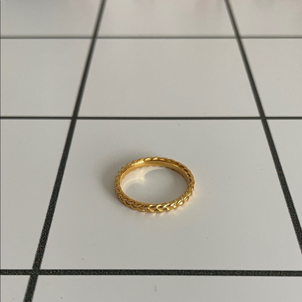 Chic Gold Braided Women's Ring